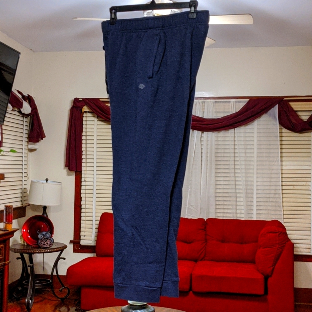 Zelos Sweatpants (M)